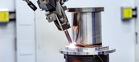 《意見》還(hái)進一步細化(huà)明(míng)确了梧州市(shì)再生(shēng)不鏽鋼制品産業(yè)發展的(de)目标